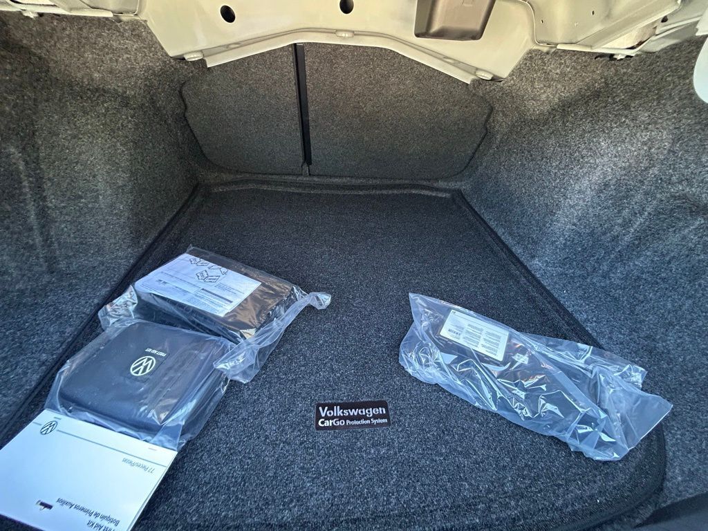 2026 Volkswagen Jetta 1.5T SE Tampa FL