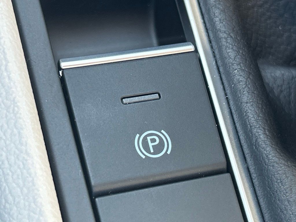 2026 Volkswagen Jetta 1.5T SE Tampa FL