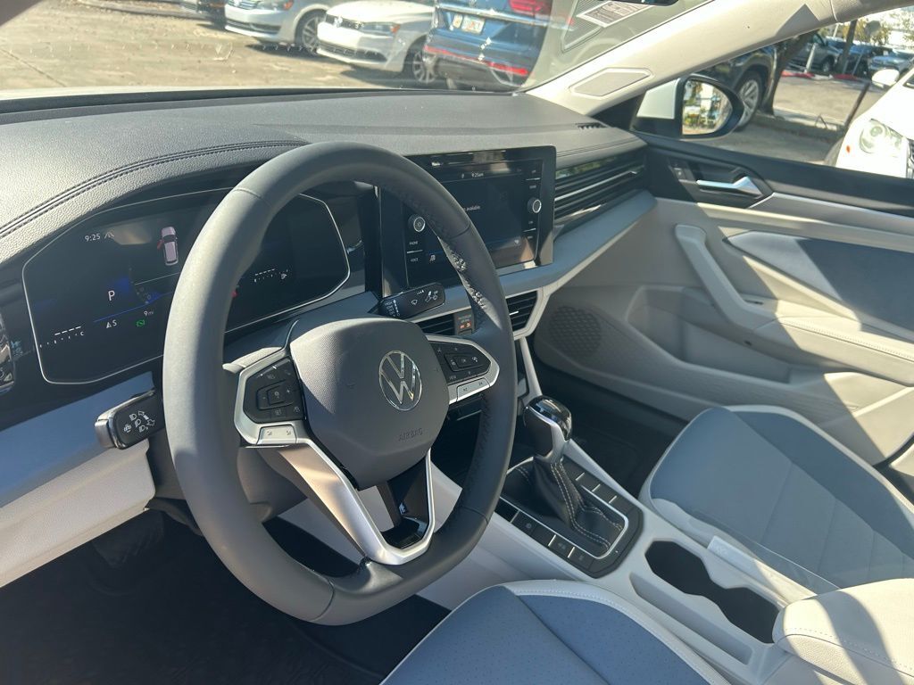 2026 Volkswagen Jetta 1.5T SE Tampa FL