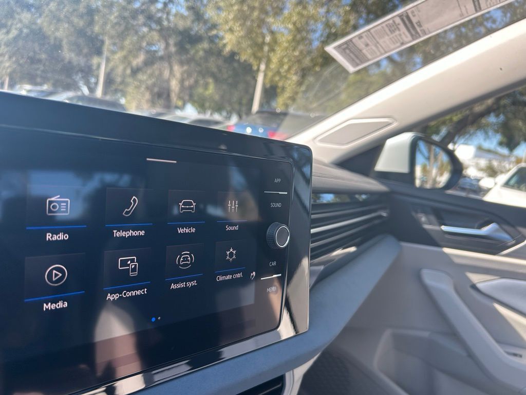 2026 Volkswagen Jetta 1.5T SE Tampa FL