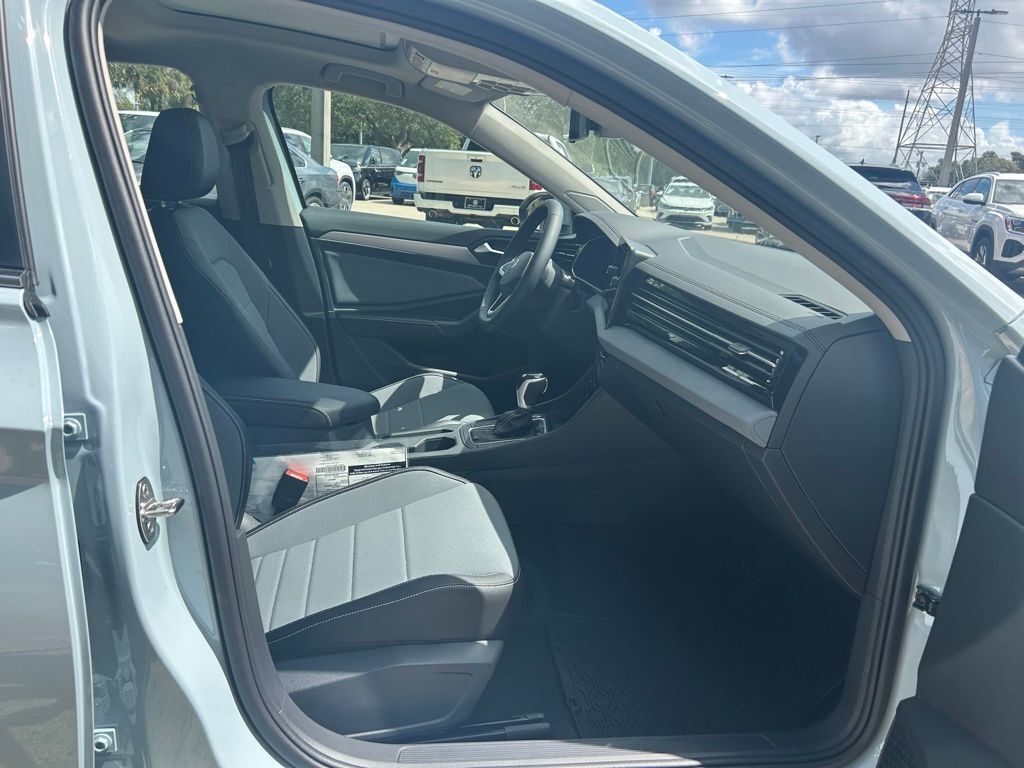 2026 Volkswagen Jetta 1.5T SE Tampa FL