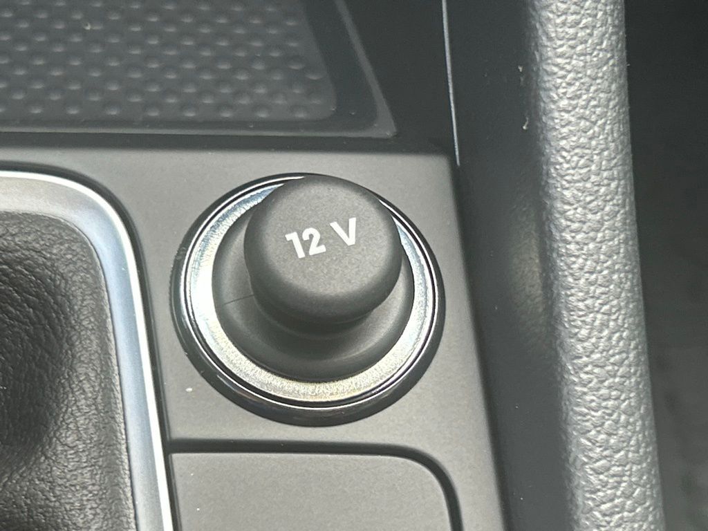 2026 Volkswagen Jetta 1.5T SE Tampa FL