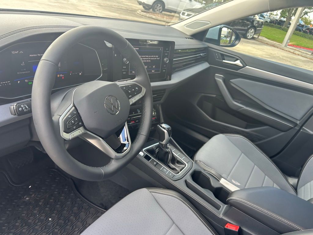 2026 Volkswagen Jetta 1.5T SE Tampa FL