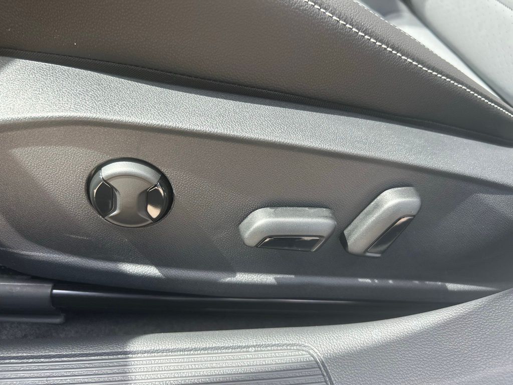 2026 Volkswagen Jetta 1.5T SE Tampa FL