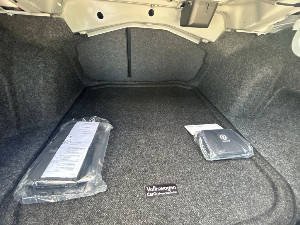 2026 Volkswagen Jetta 1.5T SE Tampa FL