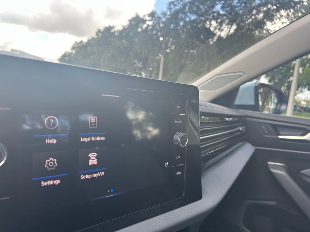 2026 Volkswagen Jetta 1.5T SE Tampa FL