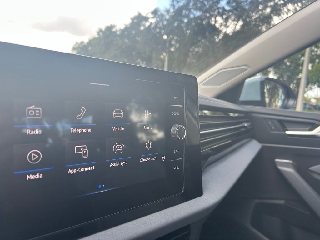 2026 Volkswagen Jetta 1.5T SE Tampa FL