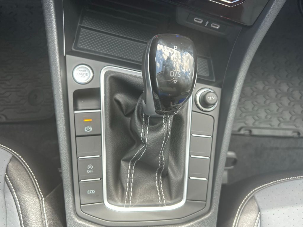 2026 Volkswagen Jetta 1.5T SE Tampa FL