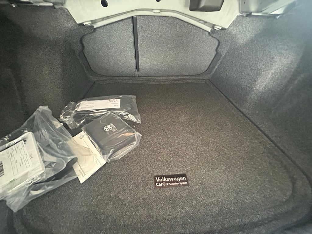 2026 Volkswagen Jetta 1.5T SE Tampa FL