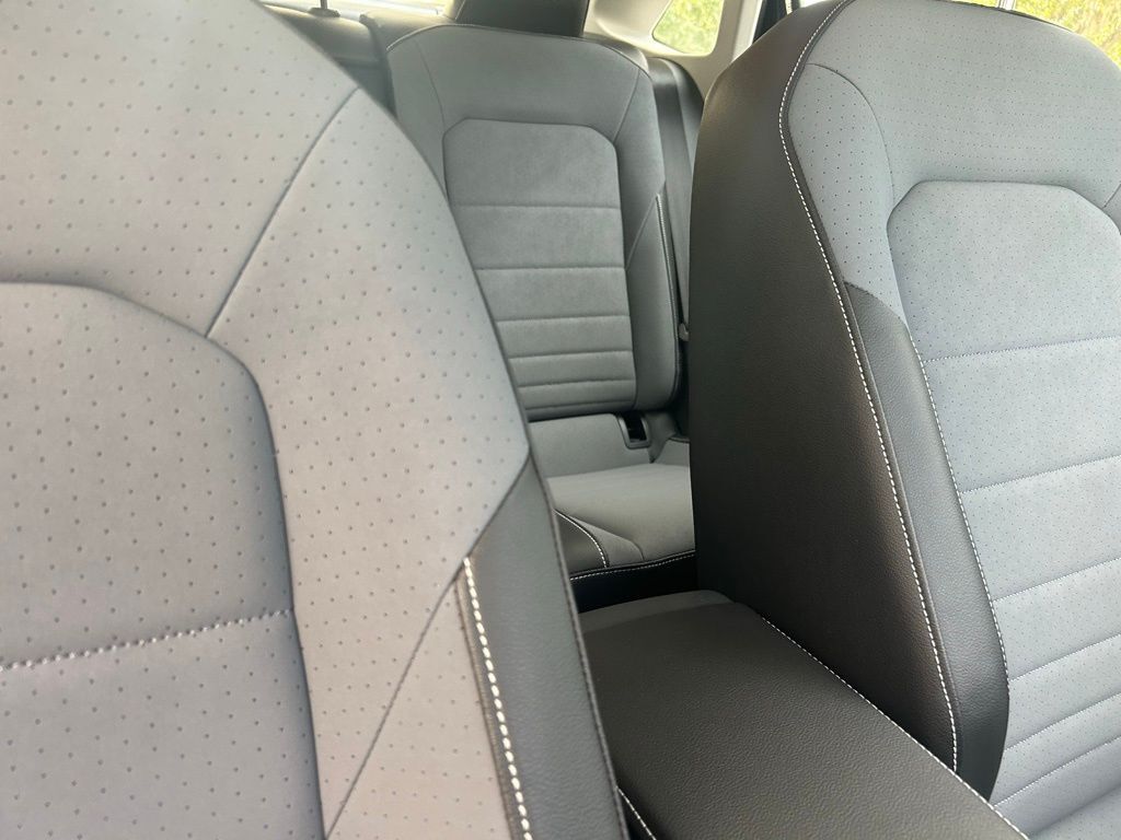 2026 Volkswagen Jetta 1.5T SE Tampa FL