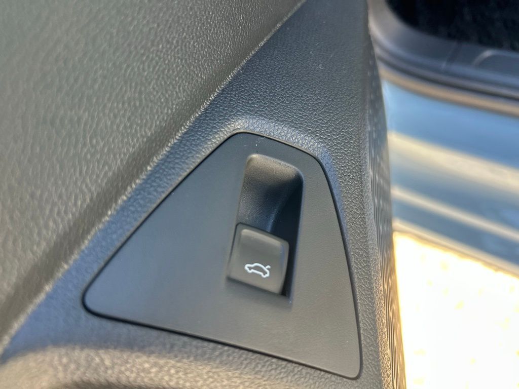 2026 Volkswagen Jetta 1.5T SE Tampa FL