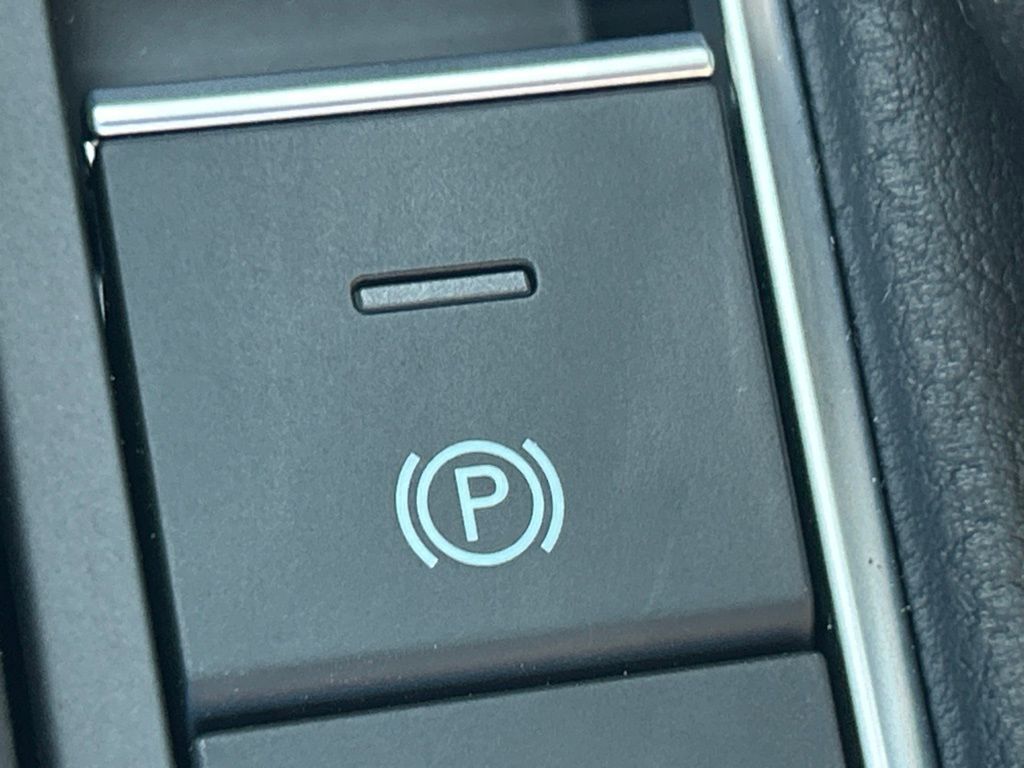 2026 Volkswagen Jetta 1.5T SEL Tampa FL