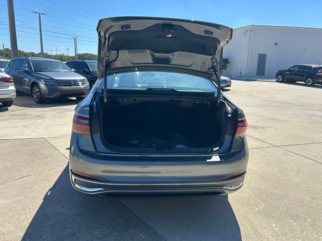 2026 Volkswagen Jetta 1.5T SEL Tampa FL