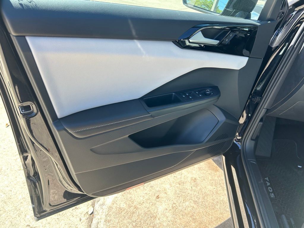 2026 Volkswagen Taos 1.5T S Tampa FL