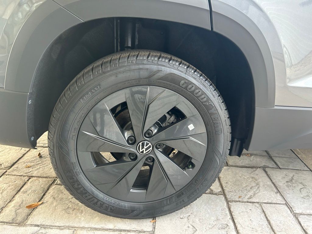 2026 Volkswagen Taos 1.5T S Tampa FL