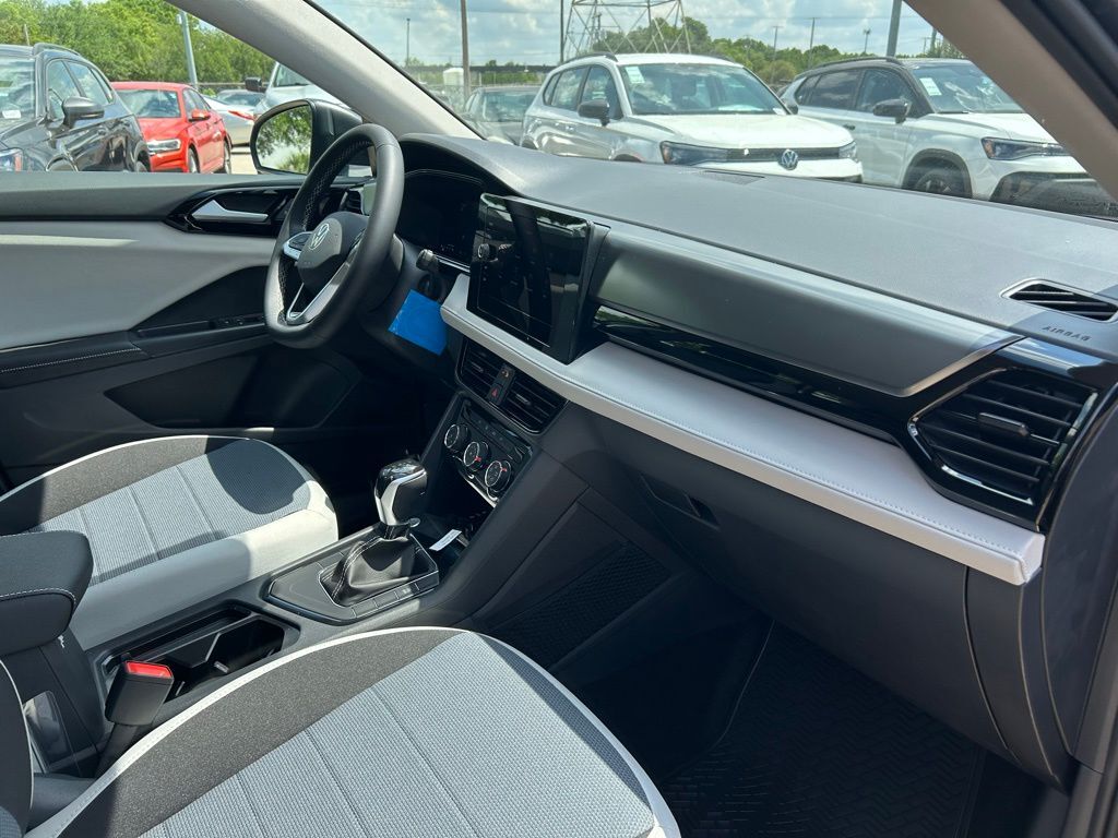 2026 Volkswagen Taos 1.5T S Tampa FL