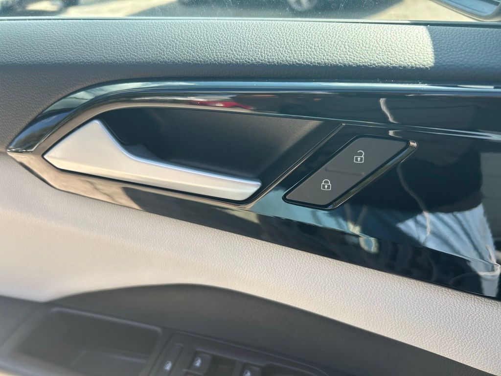 2026 Volkswagen Taos 1.5T S Tampa FL