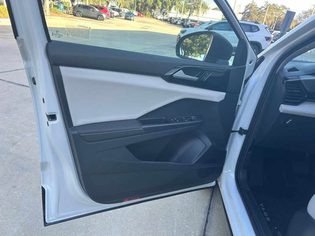 2026 Volkswagen Taos 1.5T S Tampa FL