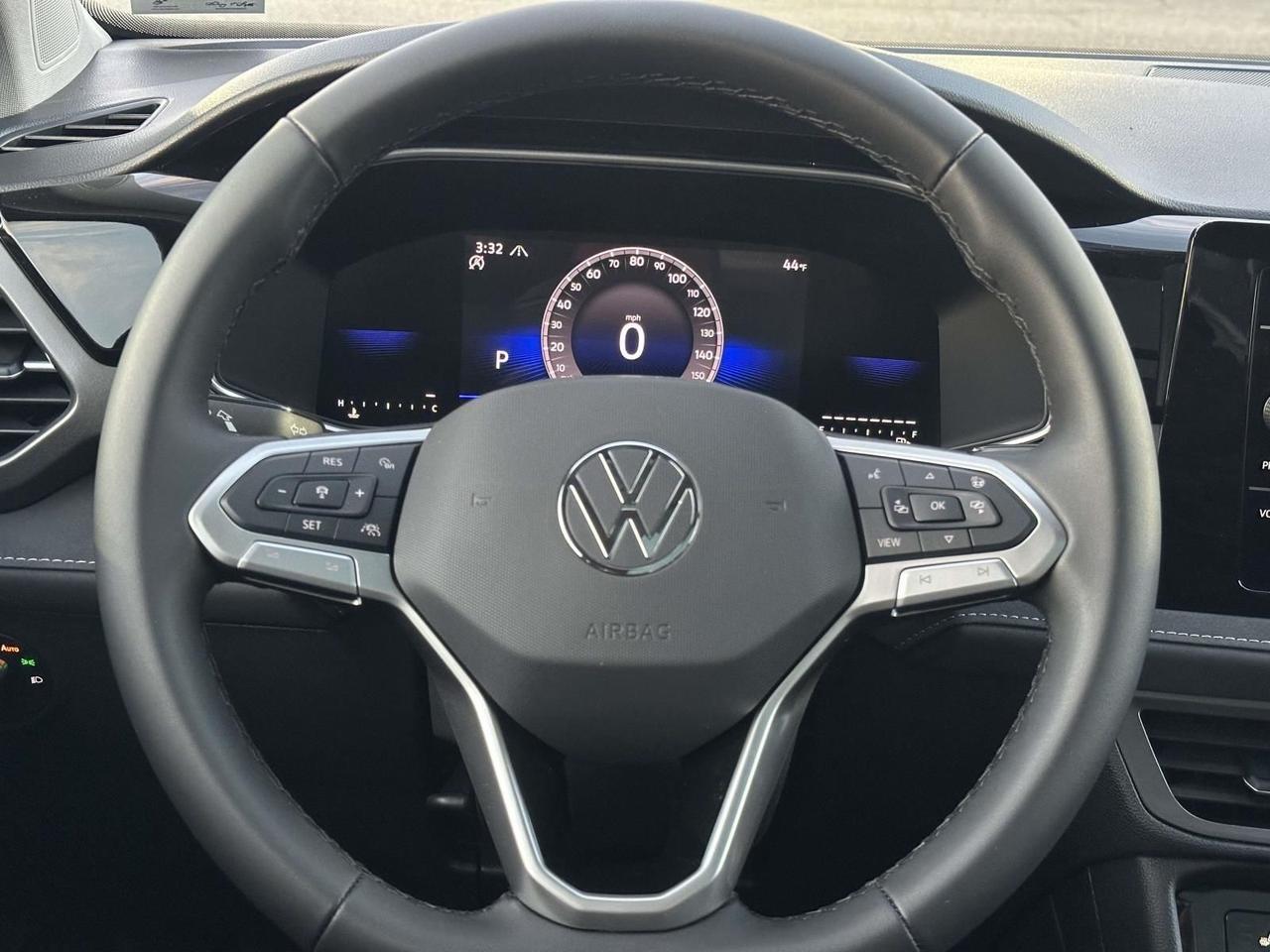 2026 Volkswagen Taos 1.5T SE Black Woodbridge VA