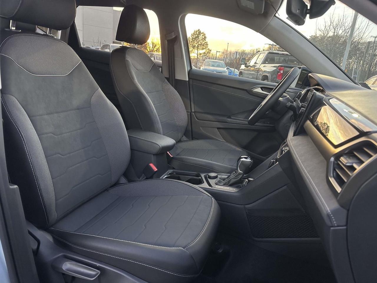 2026 Volkswagen Taos 1.5T SE Black Woodbridge VA