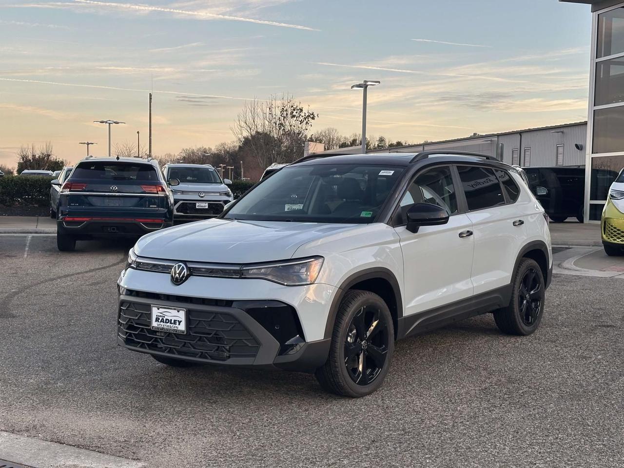2026 Volkswagen Taos 1.5T SE Black Woodbridge VA