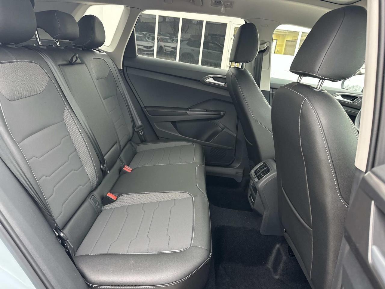 2026 Volkswagen Taos 1.5T SE Black Woodbridge VA