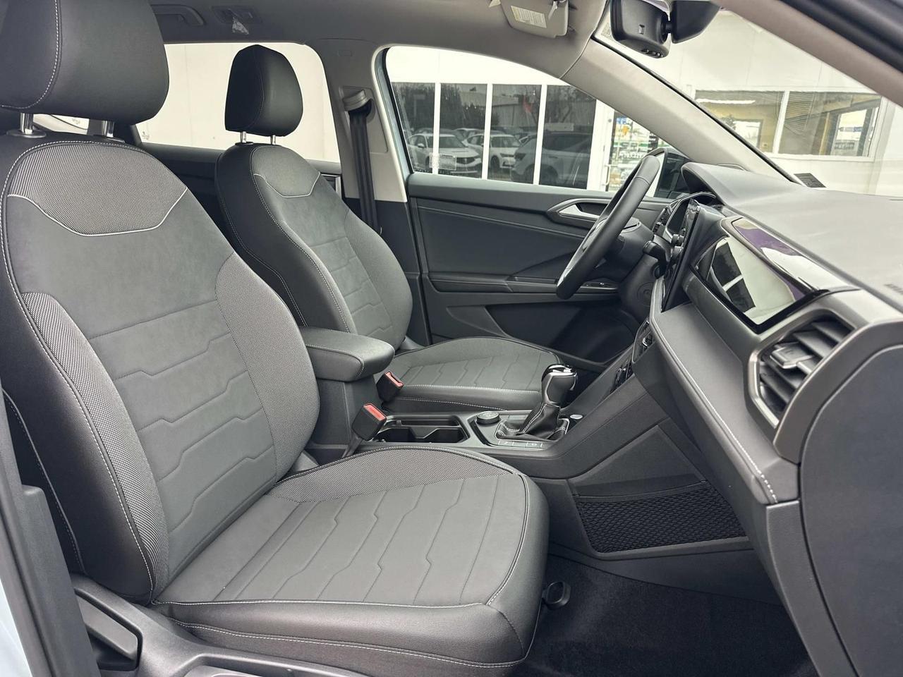 2026 Volkswagen Taos 1.5T SE Black Woodbridge VA