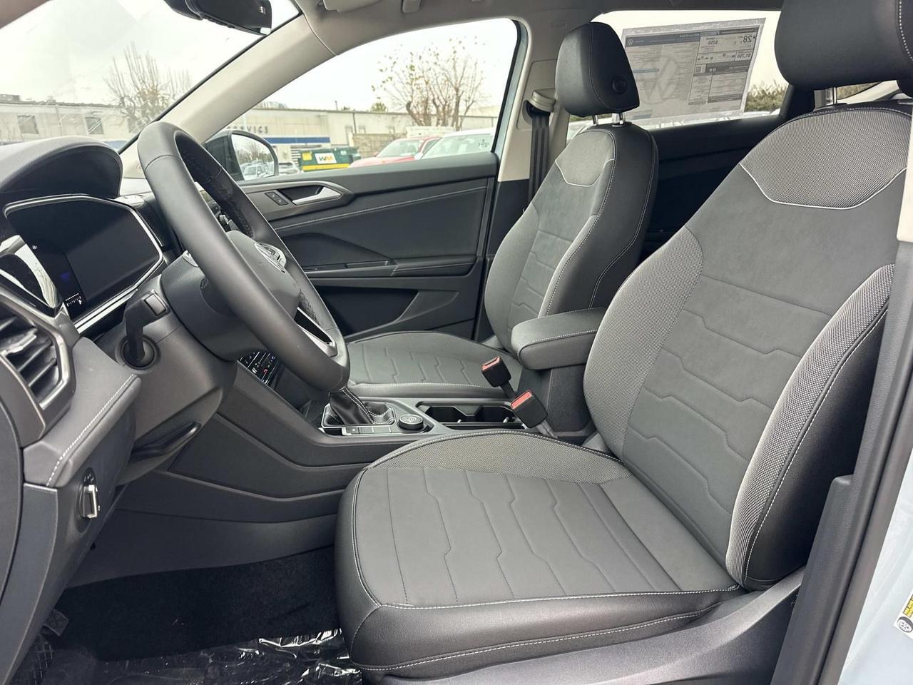 2026 Volkswagen Taos 1.5T SE Black Woodbridge VA