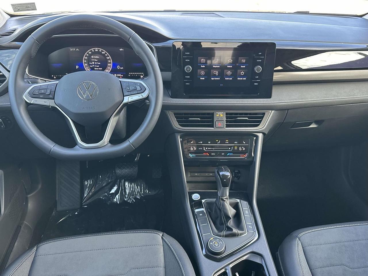 2026 Volkswagen Taos 1.5T SE Black Woodbridge VA