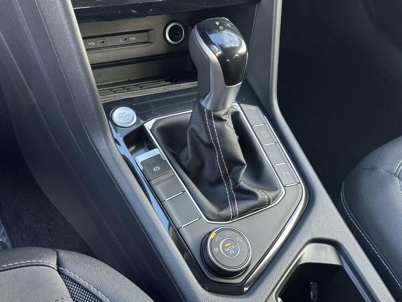 2026 Volkswagen Taos 1.5T SE Black Woodbridge VA