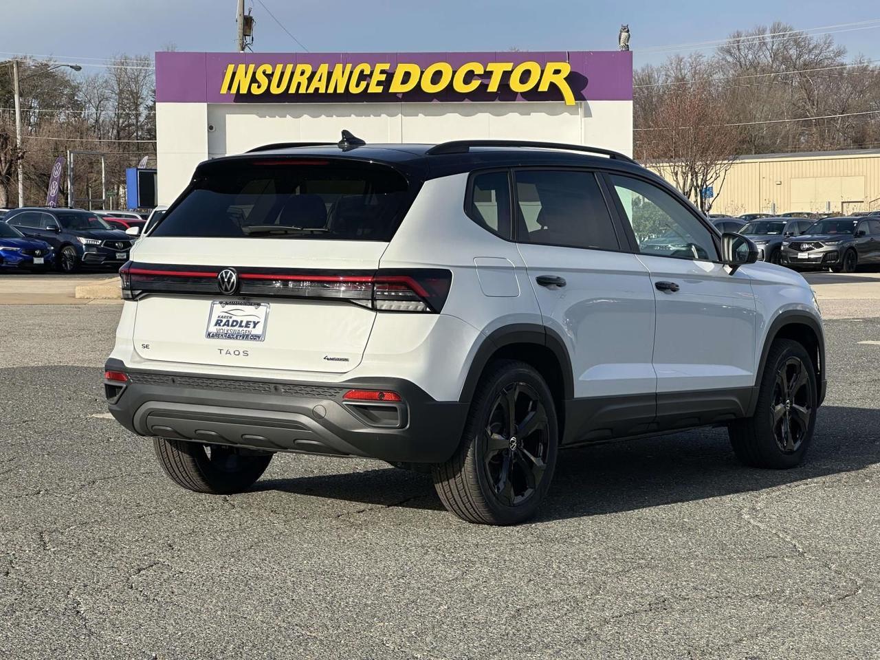 2026 Volkswagen Taos 1.5T SE Black