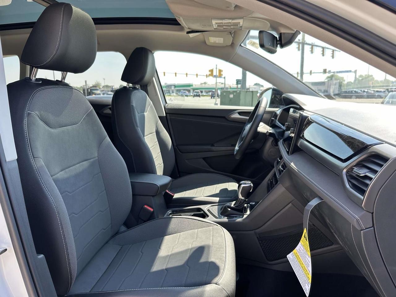 2026 Volkswagen Taos 1.5T SE Black Woodbridge VA