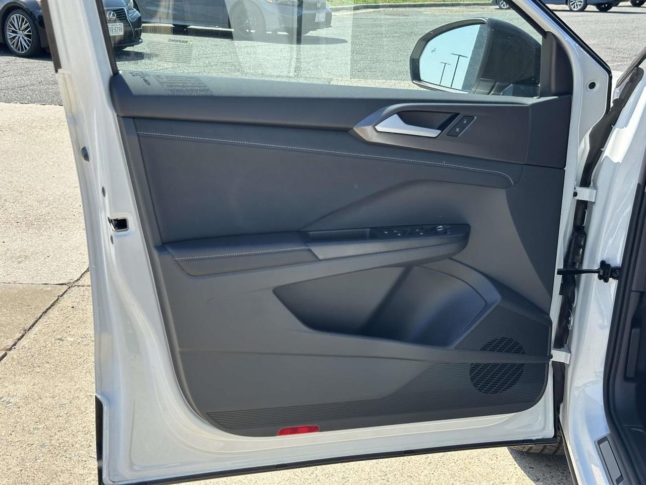 2026 Volkswagen Taos 1.5T SE Black Woodbridge VA