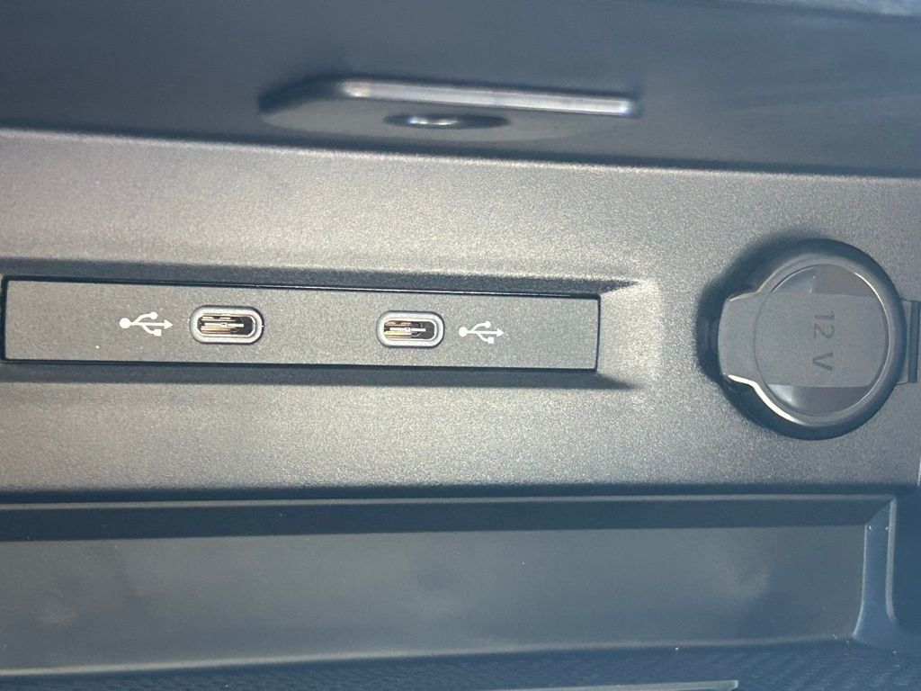 2026 Volkswagen Taos 1.5T SE Black Tampa FL