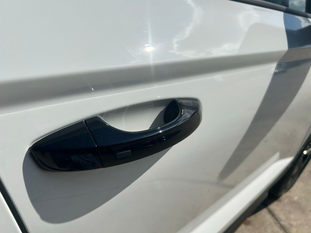 2026 Volkswagen Taos 1.5T SE Black Tampa FL