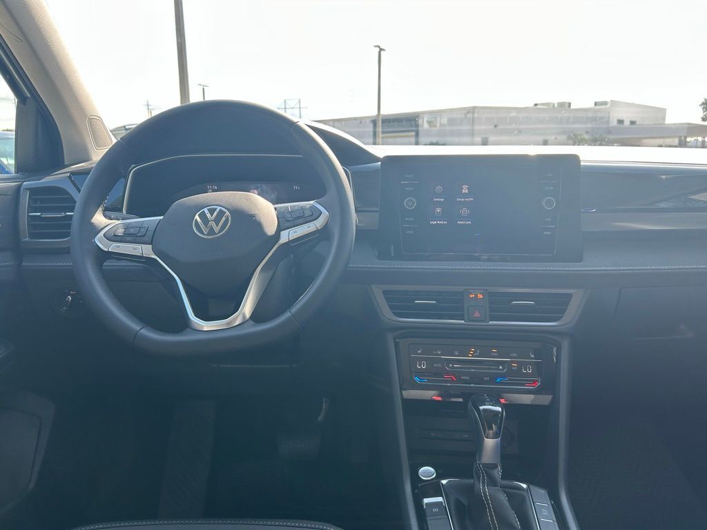 2026 Volkswagen Taos 1.5T SE Black Tampa FL