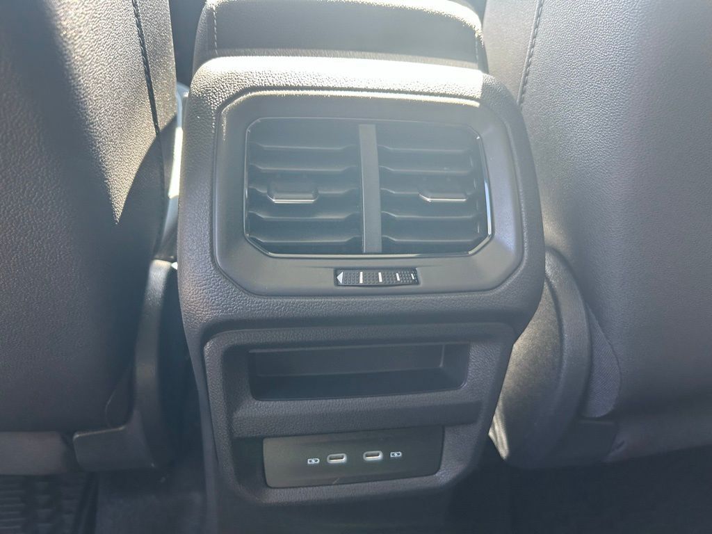 2026 Volkswagen Taos 1.5T SE Black Tampa FL