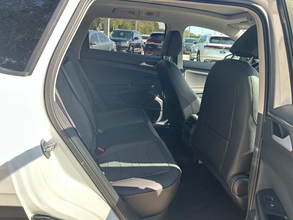 2026 Volkswagen Taos 1.5T SE Black Tampa FL