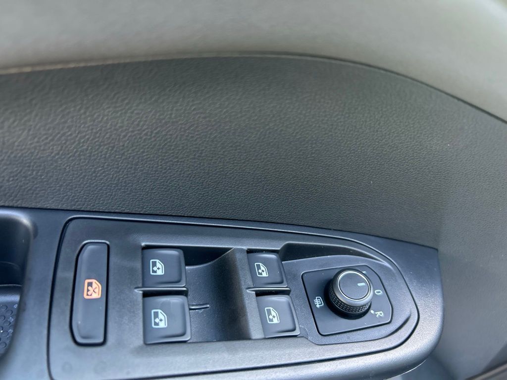 2026 Volkswagen Taos 1.5T SE Black Tampa FL