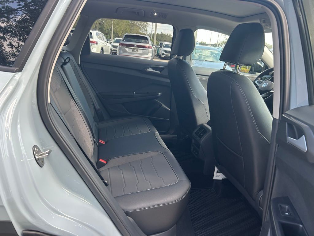 2026 Volkswagen Taos 1.5T SE Black Tampa FL