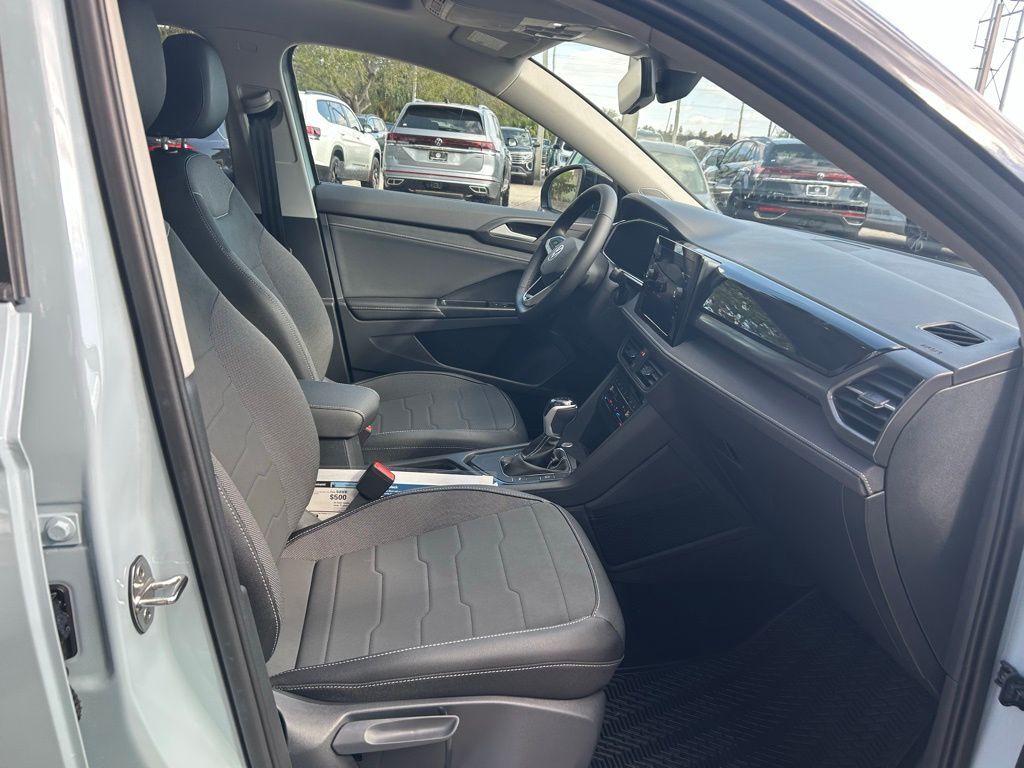 2026 Volkswagen Taos 1.5T SE Black Tampa FL