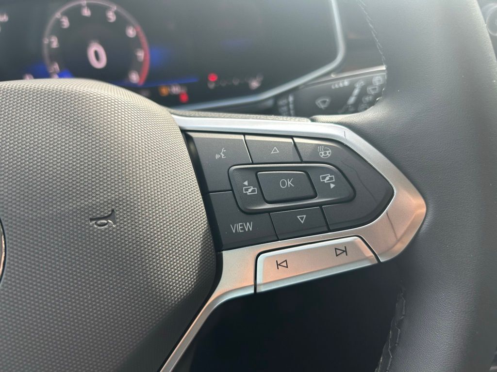 2026 Volkswagen Taos 1.5T SE Black Tampa FL