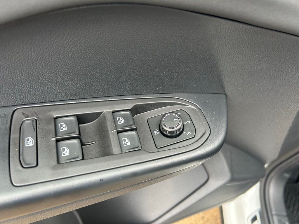 2026 Volkswagen Taos 1.5T SE Black Tampa FL