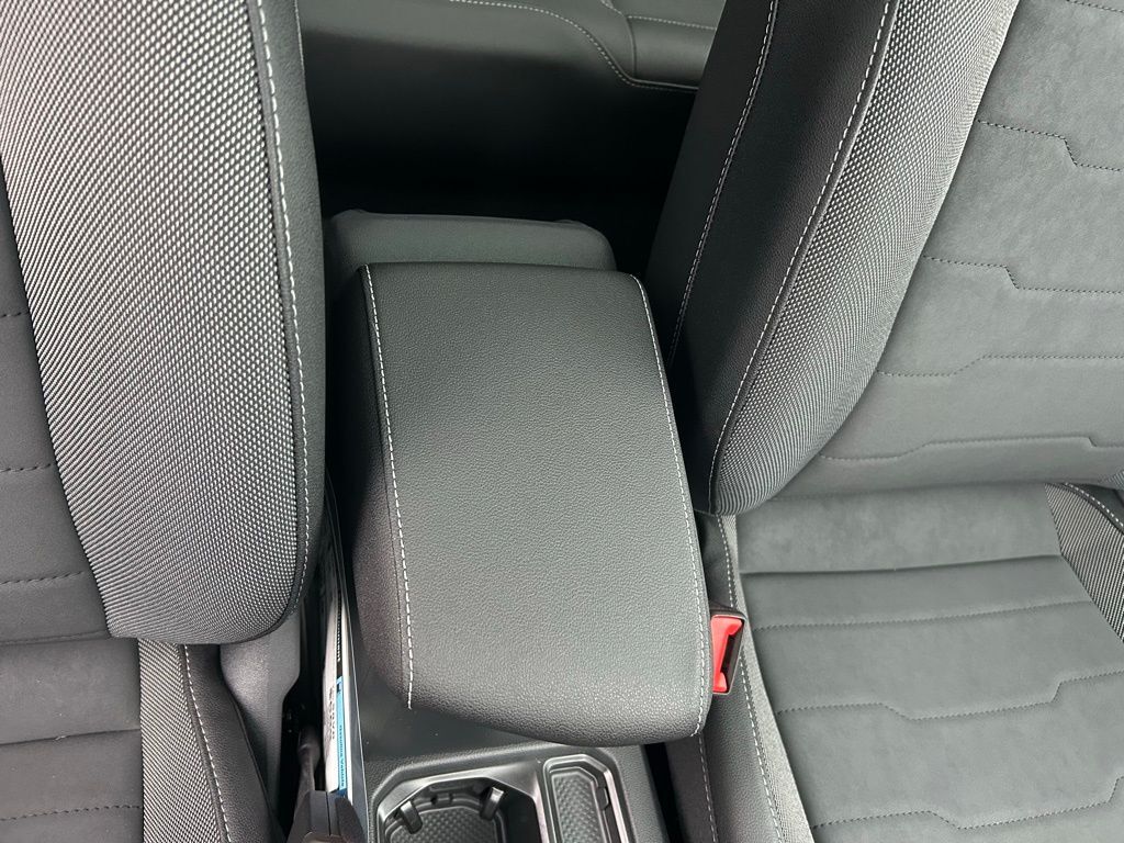 2026 Volkswagen Taos 1.5T SE Black Tampa FL