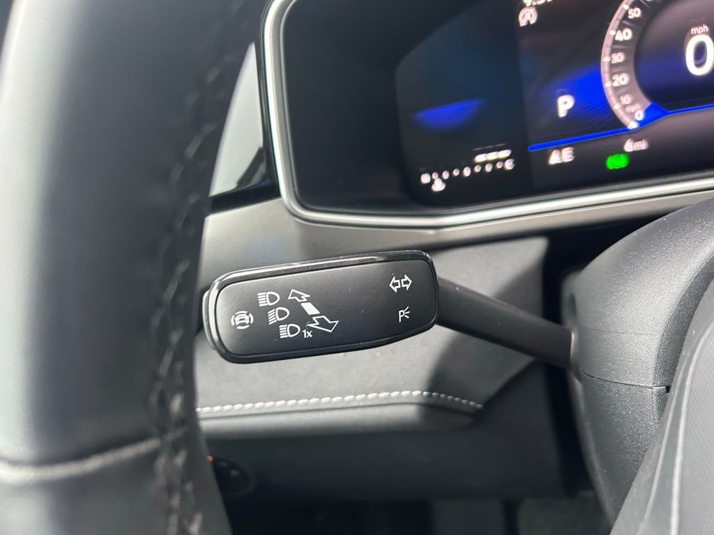 2026 Volkswagen Taos 1.5T SE Black Tampa FL