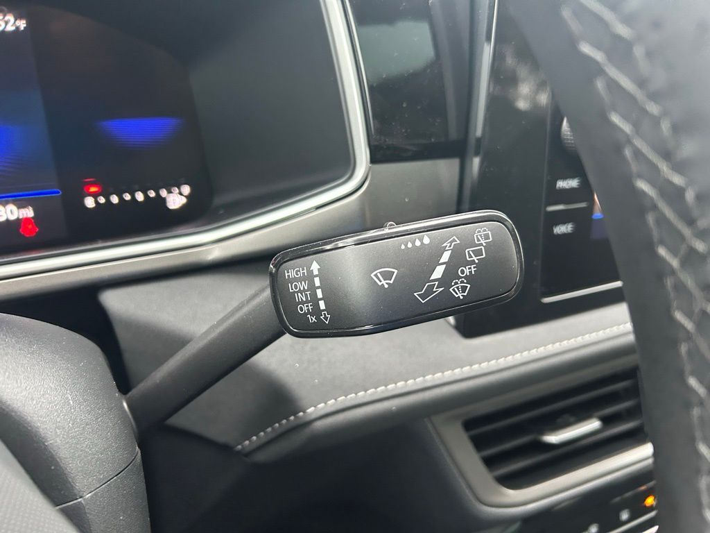 2026 Volkswagen Taos 1.5T SE Black Tampa FL