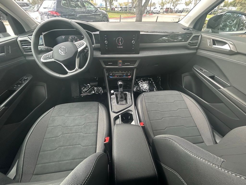 2026 Volkswagen Taos 1.5T SE Black Tampa FL