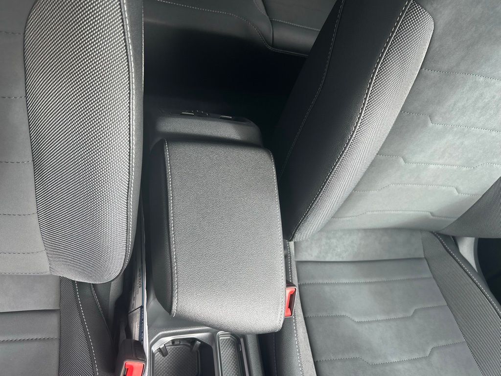 2026 Volkswagen Taos 1.5T SE Black Tampa FL