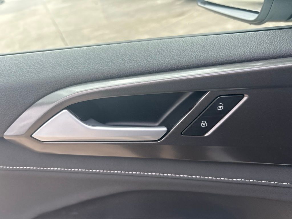 2026 Volkswagen Taos 1.5T SE Black Tampa FL