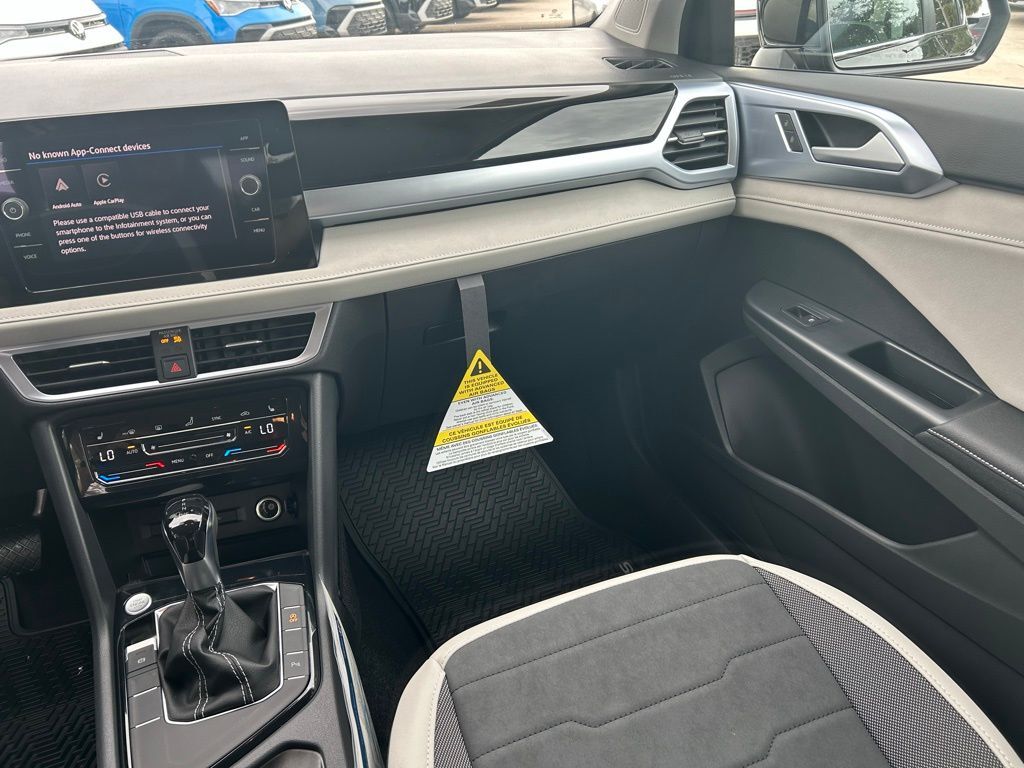 2026 Volkswagen Taos 1.5T SE Tampa FL